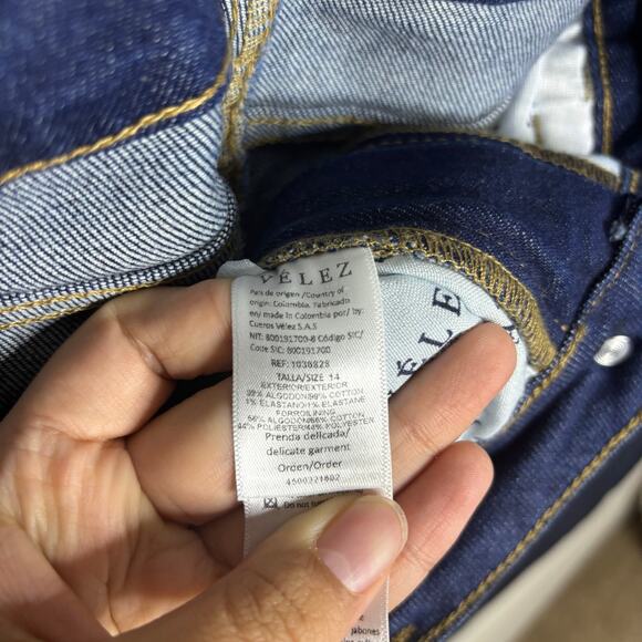 Velez Dark Wash No Distress Mom Jeans High Rise Women's Size 14 - Picture 9 of 12